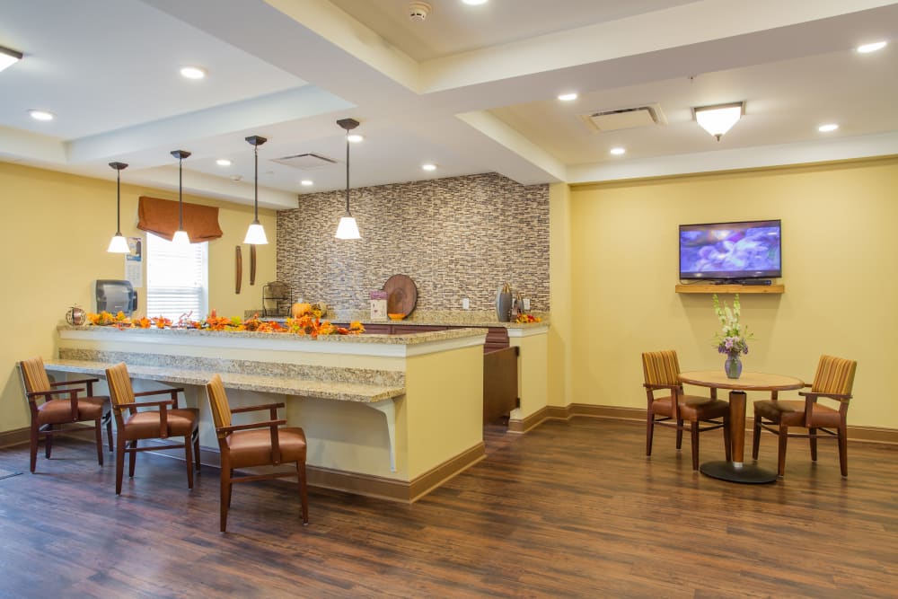 Pub and lounge at Harmony at West Shore in Mechanicsburg, Pennsylvania