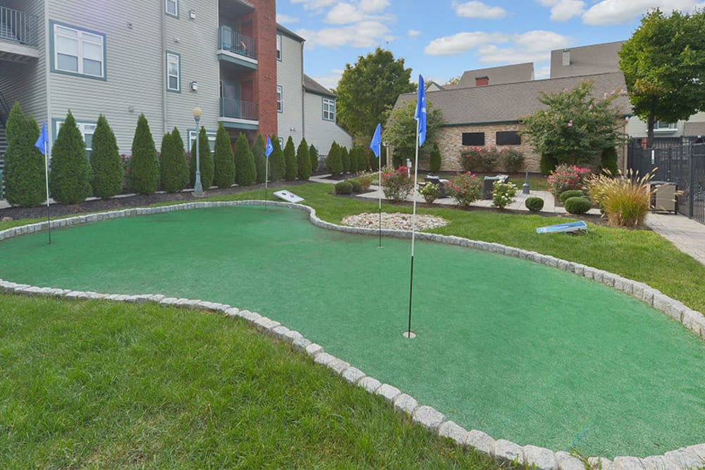 Putting green at Bishop's View Apartments & Townhomes in Cherry Hill, NJ