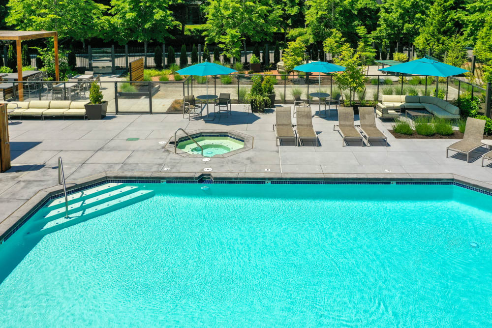 Poolside seating at Brookside Village in Auburn, Washington