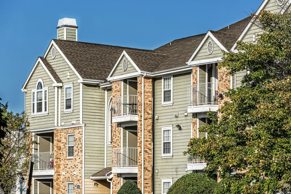 Exterior of The Views at Laurel Lakes in Laurel, Maryland