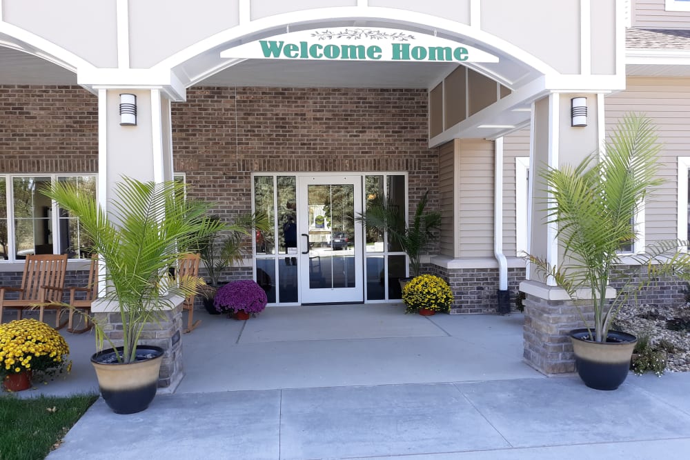 Front entrance at Country Meadow Place in Mason City, Iowa