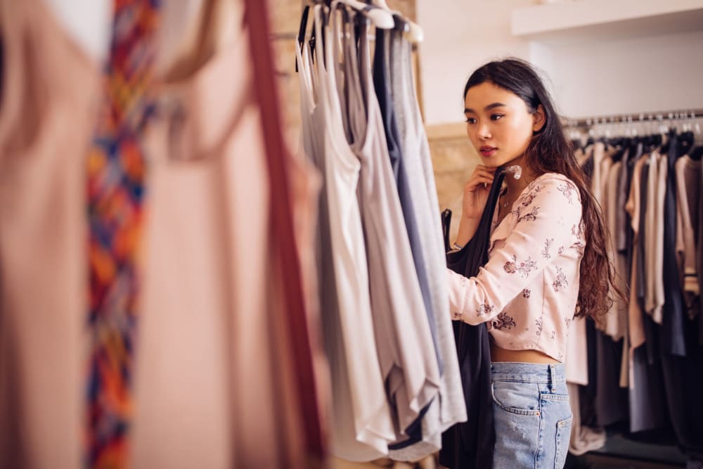 Resident shopping for clothes near 17th Street Lofts in Atlanta, Georgia