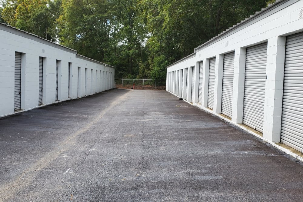 Exterior units at StayLock Storage in Warner Robins, Georgia