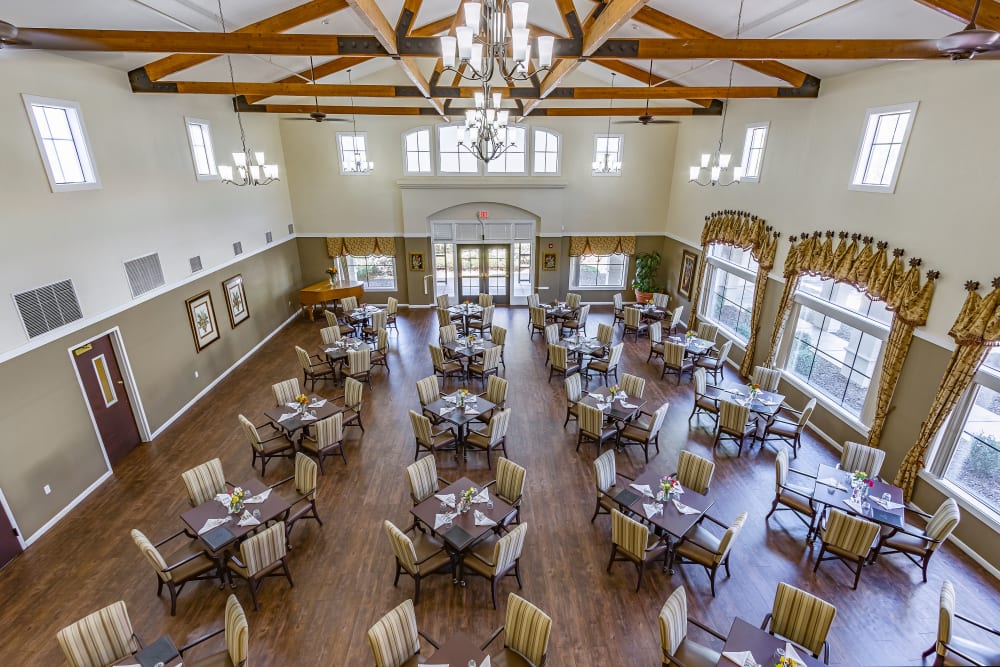 Large resident dining room at Truewood by Merrill, Scottsdale in Scottsdale, Arizona