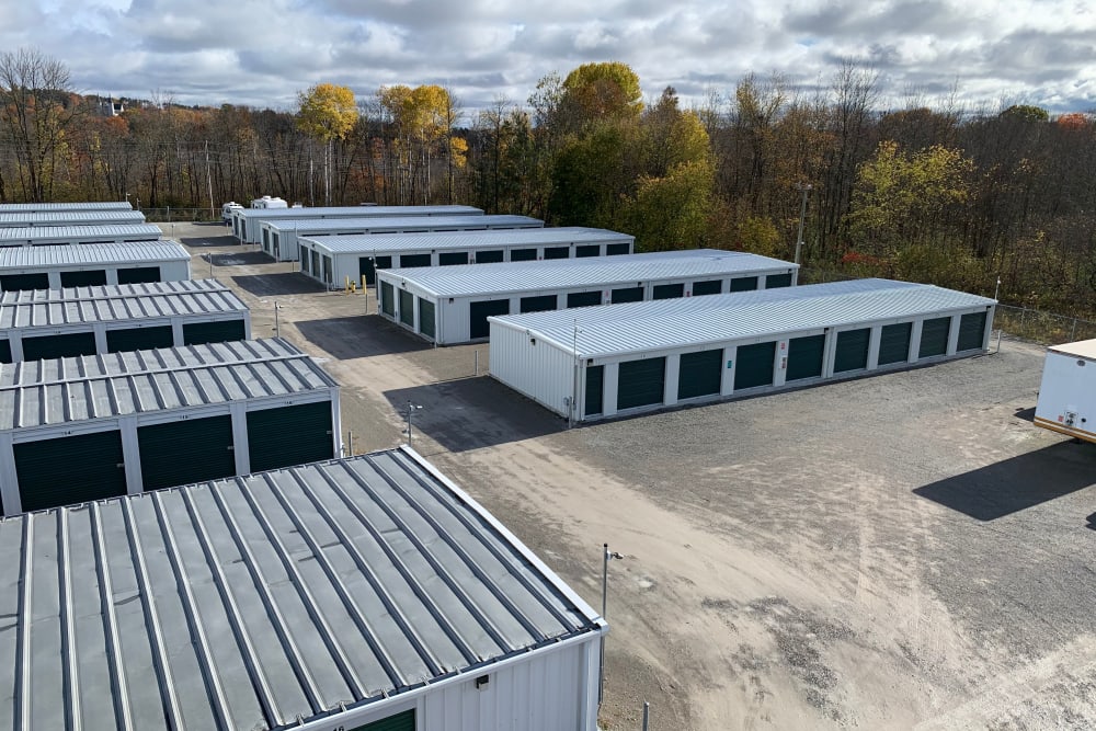 Exterior view of Apple Self Storage - Midland