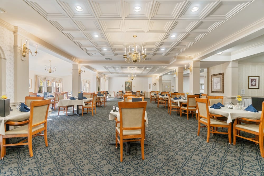 Dining hall inside The Hearth at Gardenside in Branford, Connecticut