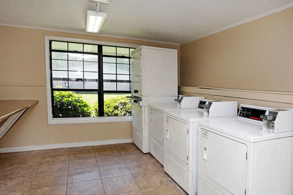 Communal laundry room at Stonewood Apartments in Jacksonville, Florida