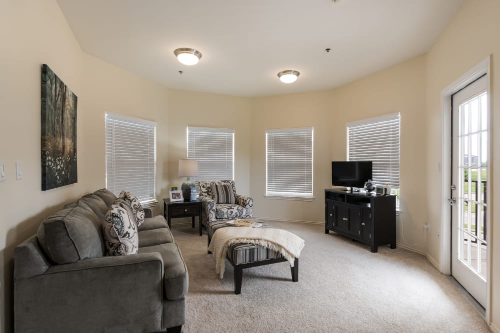 A living room at Waterview Court in Shreveport, Louisiana