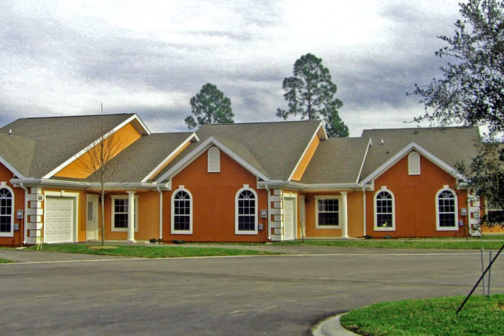 Exterior view of Grand Villa of Palm Coast in Palm Coast, Florida