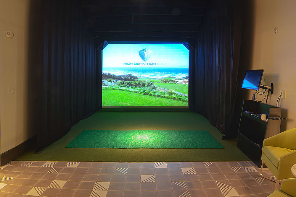 Golf room at Integra Crossings in Sanford, Florida