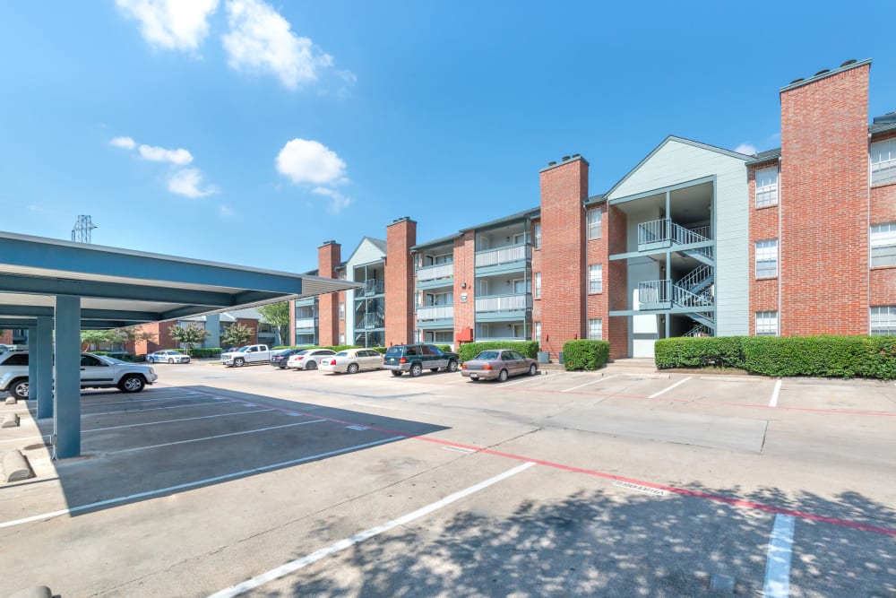 Photos of Lane at Towne Crossing in Mesquite, TX