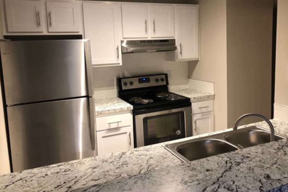 Kitchen countertop at 1801 MetroWest in Orlando, Florida