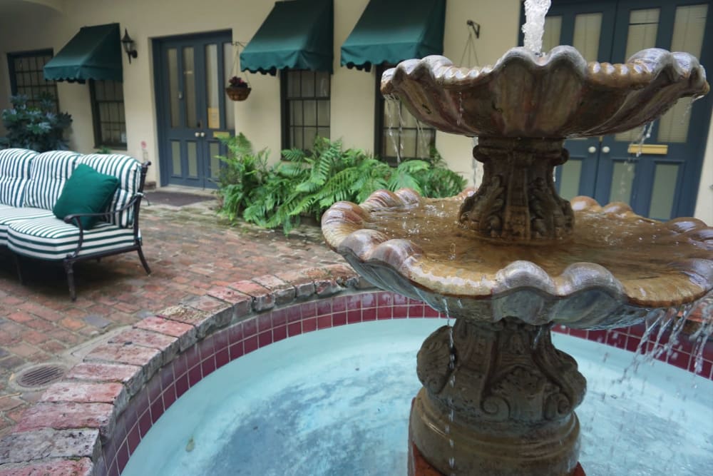 Photos of Clarendon House Apartments in Old Sacramento