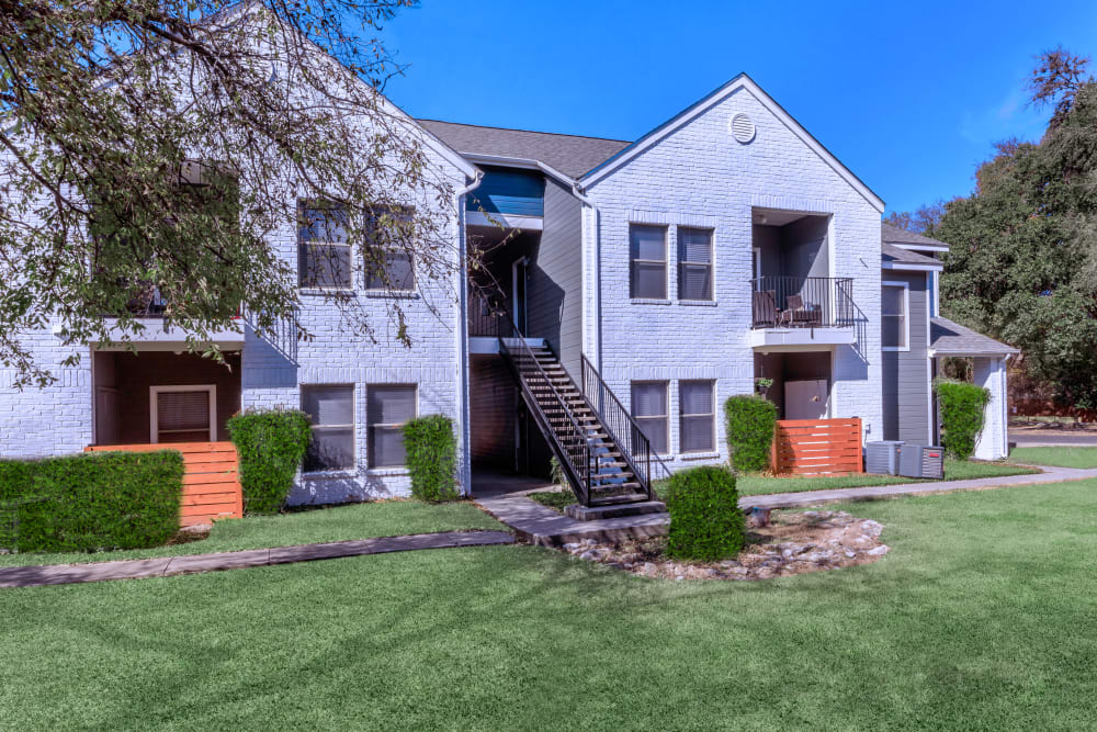 North Central San Antonio, TX near Shavano Park Apartments APEX