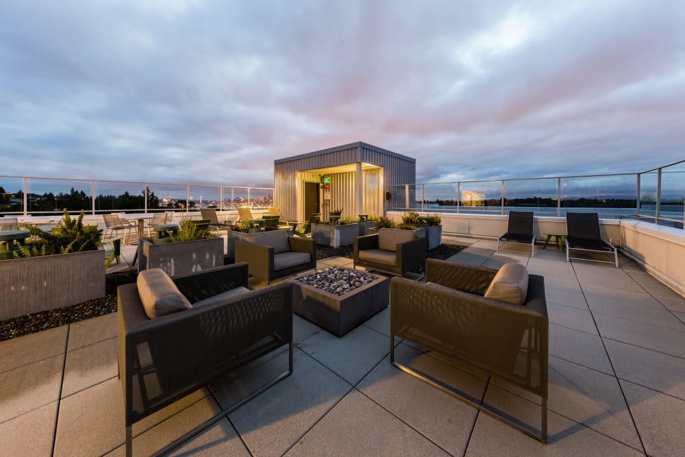 Outdoor rooftop lounge at Marq West Seattle in Seattle, Washington