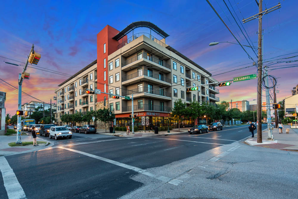 Exterior of Regents West at 24th in Austin, Texas