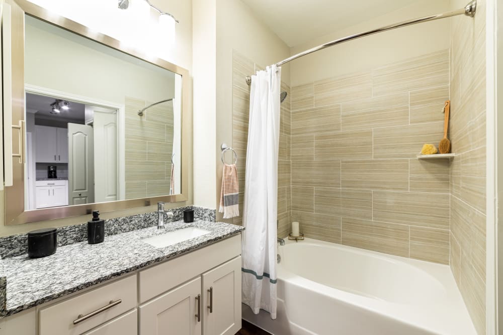 Clean bathroom at Marquis Parkside in Austin, Texas