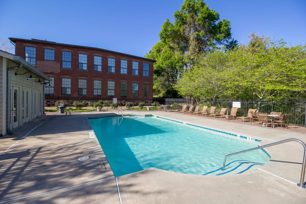 Photos of Newnan Lofts Apartment Homes Apartments in Newnan, GA