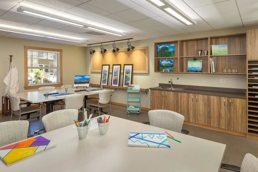 Art studio for resident activities at The Springs at Greer Gardens in Eugene, Oregon