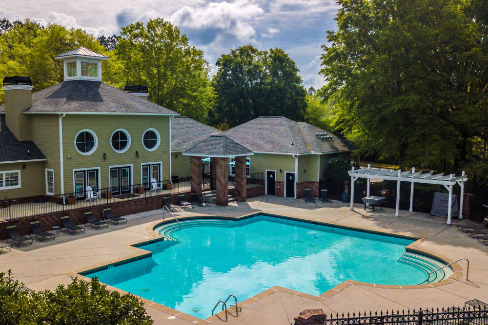 Enjoy Apartments with a Swimming Pool at Keswick Village Apartments & Townhomes in Conyers, Georgia