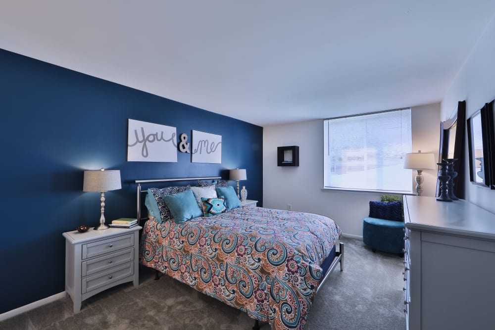 Bedroom at Lakewood Hills Apartments & Townhomes in Harrisburg, PA