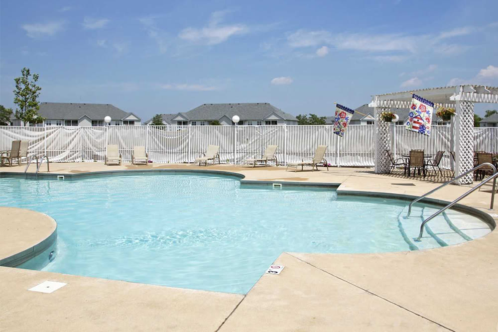 Sparkling pool at Lake Pointe Apartment Homes in Portage, Indiana