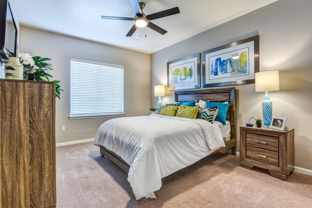 Example bedroom at apartments in Humble