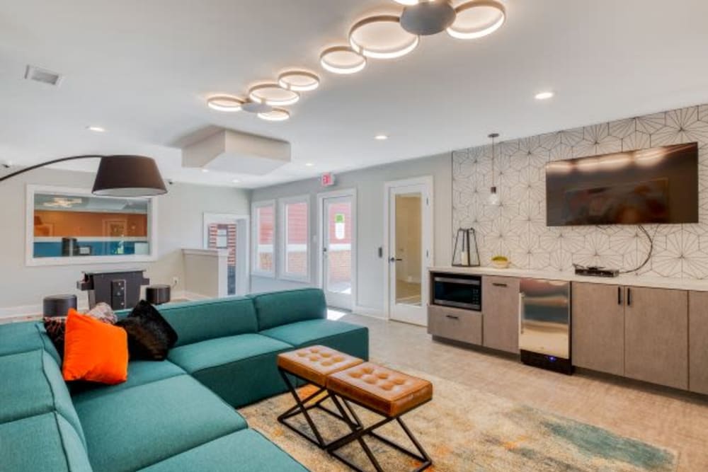 Clubhouse at Abbotts Run Apartments in Alexandria, Virginia