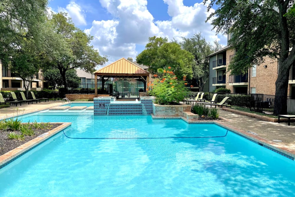 Enjoy a swimming pool at The Abbey at Copper Creek in San Antonio, Texas