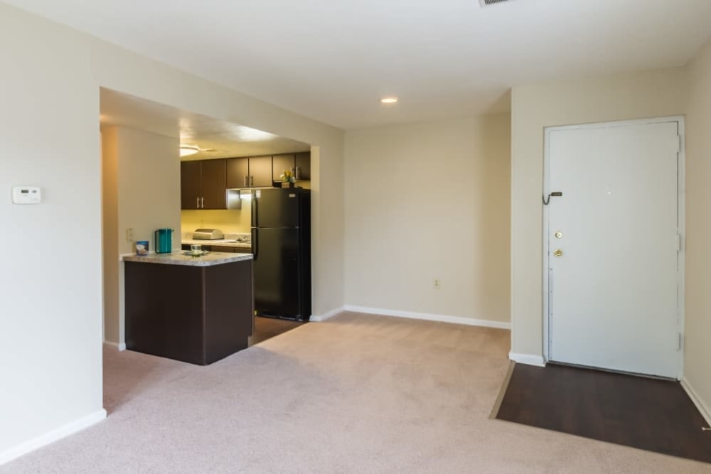 Entry space in model apartment at Governours Square in Columbus, Ohio
