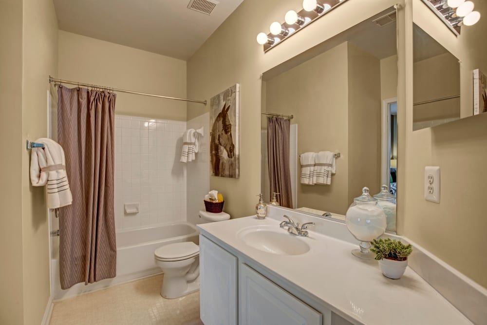 Model bathroom at Windsor Commons Apartments in Baltimore, Maryland