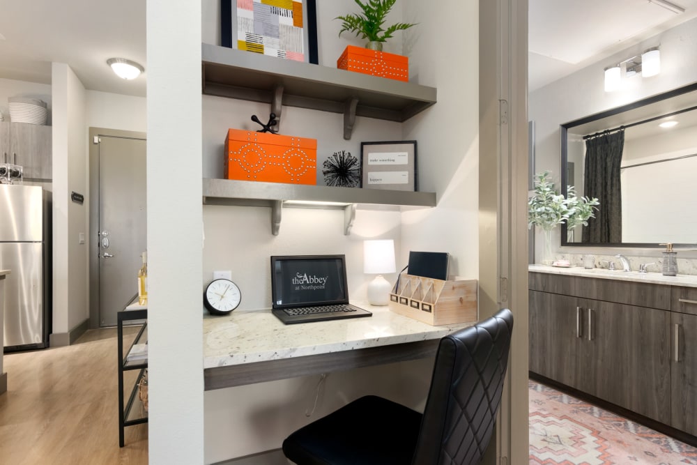 Built-in Desk at The Abbey at Northpoint | Apartments in Spring, Texas