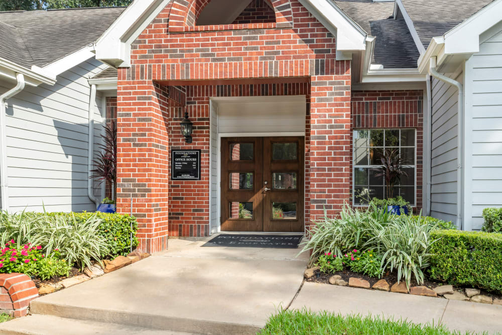 Entrance to the clubhouse and office at Foundations at Edgewater in Sugar Land, Texas