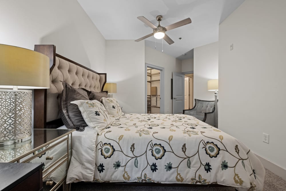 bedroom at Marq Eight in Atlanta, Georgia