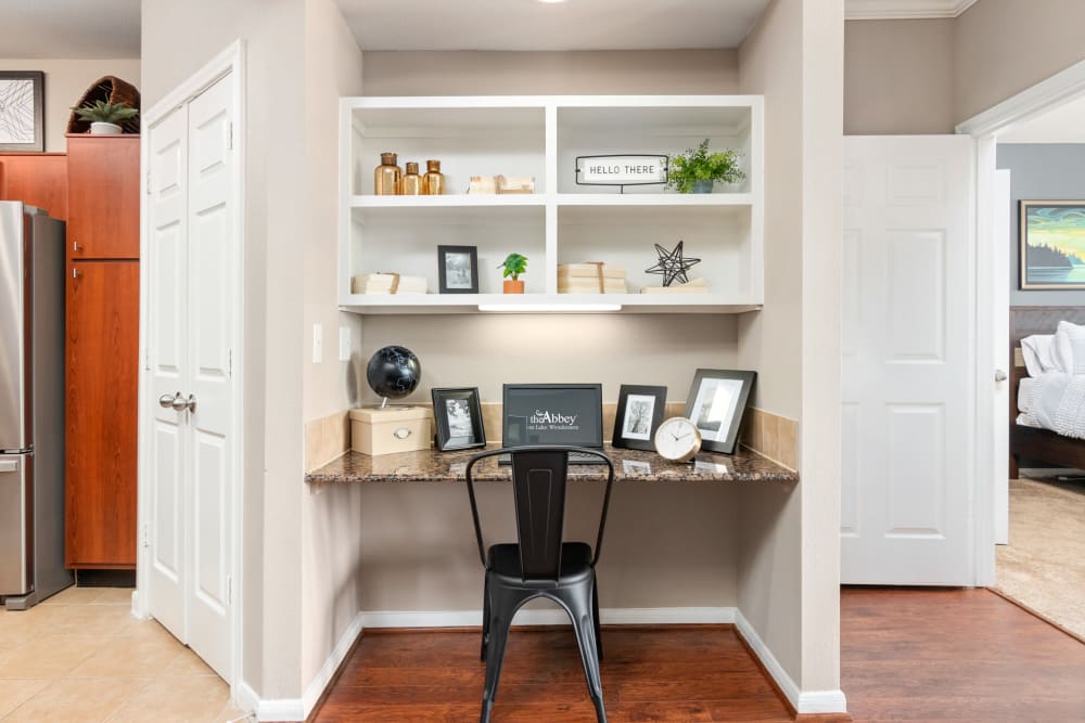 Built-in office desk in an apartment at The Abbey on Lake Wyndemere in The Woodlands, Texas