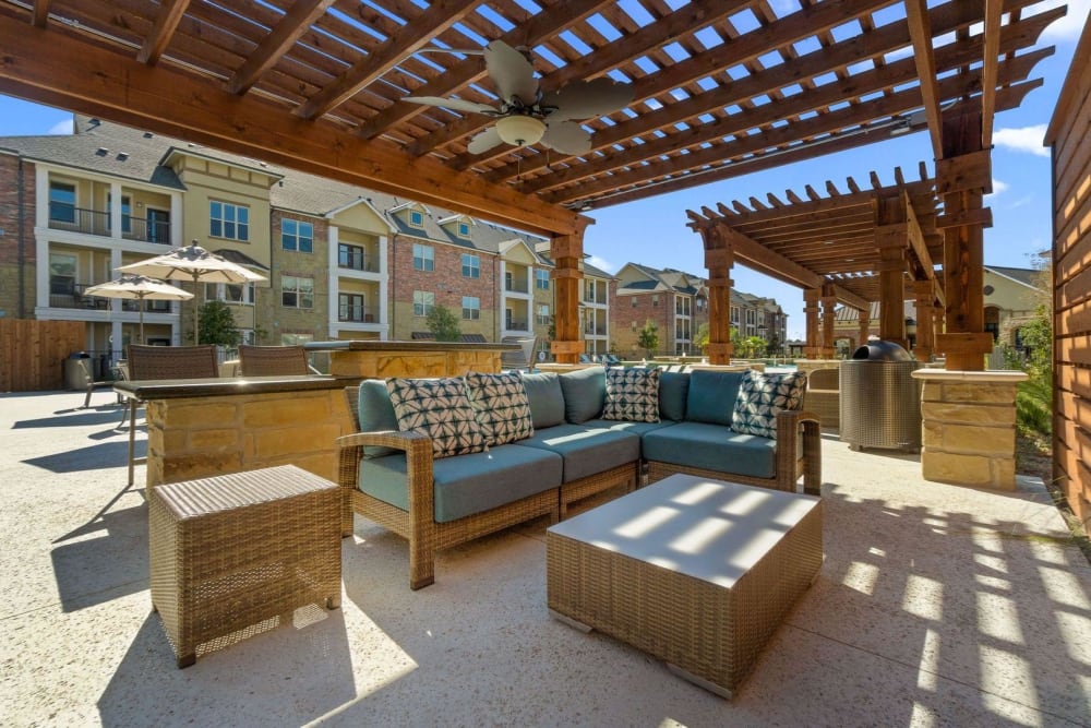 Pavilion seating at Auberge of Burleson in Burleson, Texas