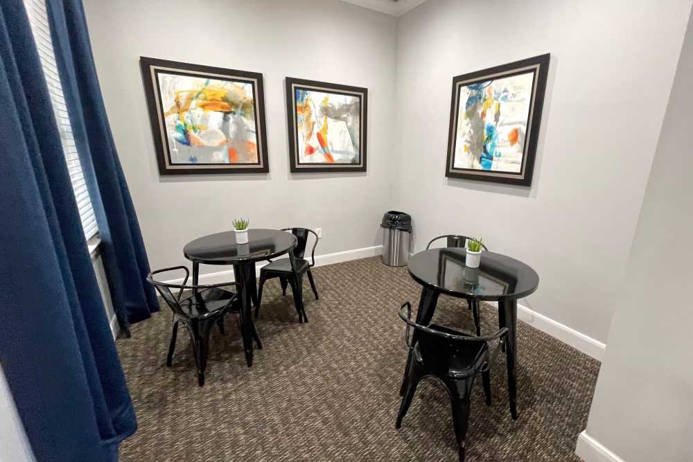 Common area at The Abbey at Briar Forest in Houston, Texas