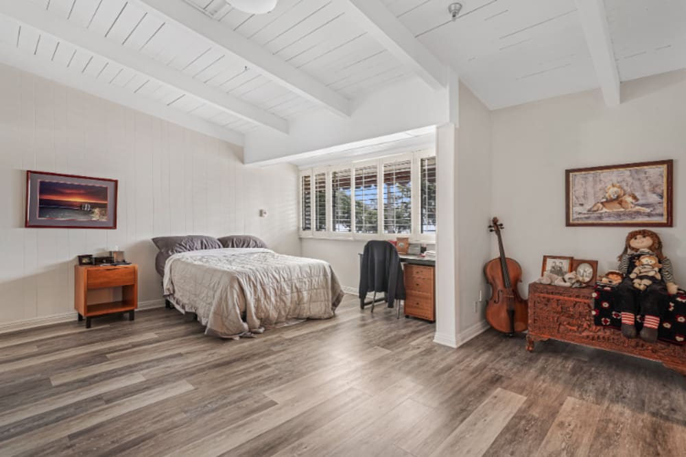 Spacious bedroom at Meridian at Ocean Villa & Bella Mar in Santa Monica, California