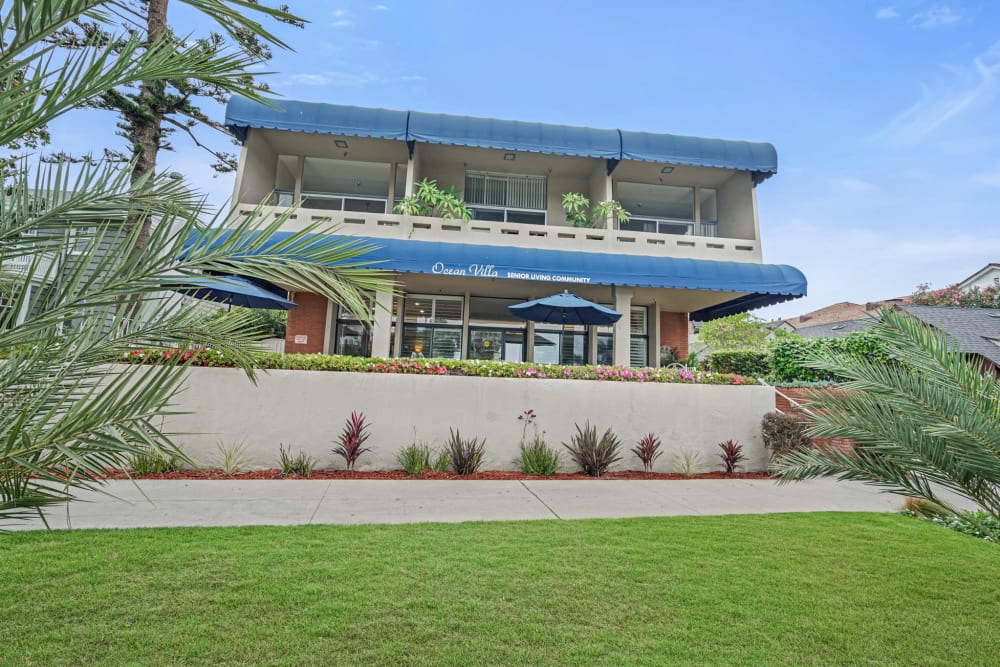 Exterior view of Meridian at Ocean Villa & Bella Mar in Santa Monica, California