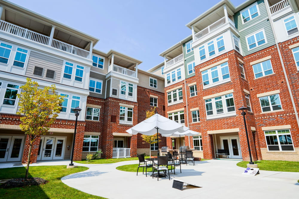 Building exterior and courtyard The Harmony Collection at Columbia in Columbia, South Carolina