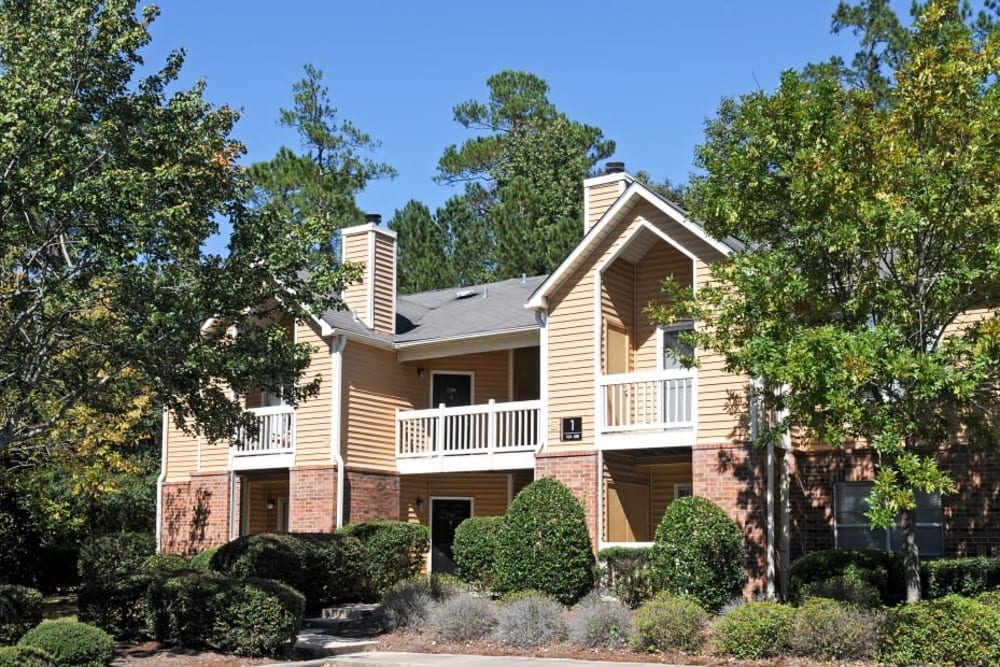 Exterior of Hampton Greene Apartment Homes in Columbia, South Carolina