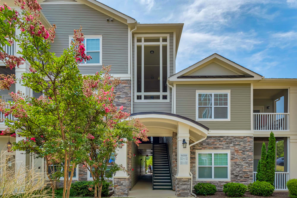 Exterior apartment home entrance at Oasis at Montclair Apartments in Dumfries, Virginia