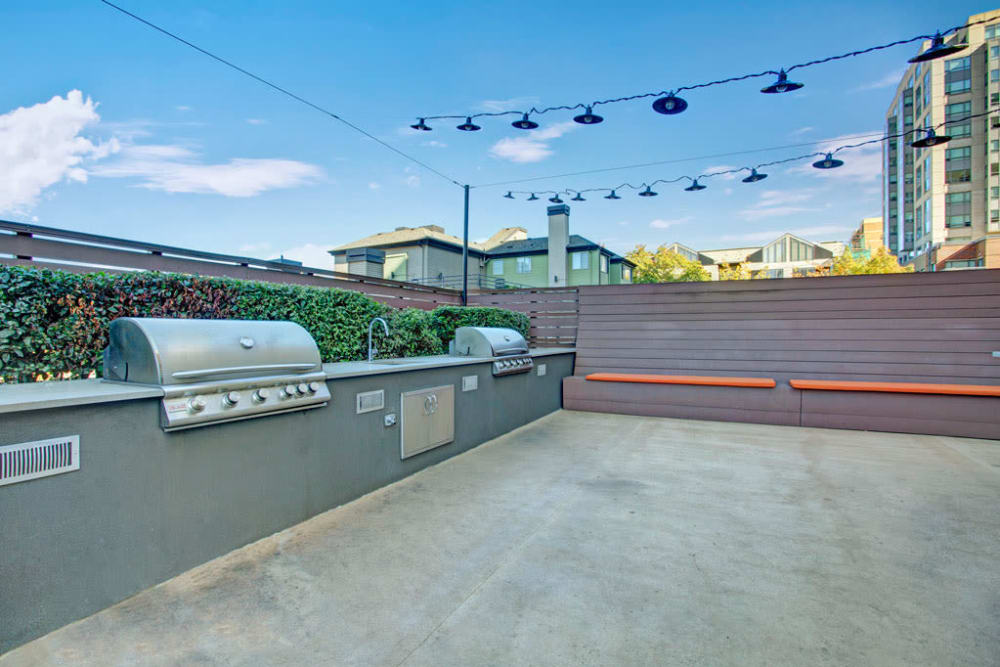 Community grill area at Panorama Apartments in Seattle, Washington