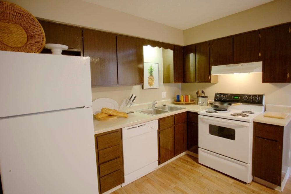 Fully equipped kitchen at Riverdale Plaza in Columbus, Ohio