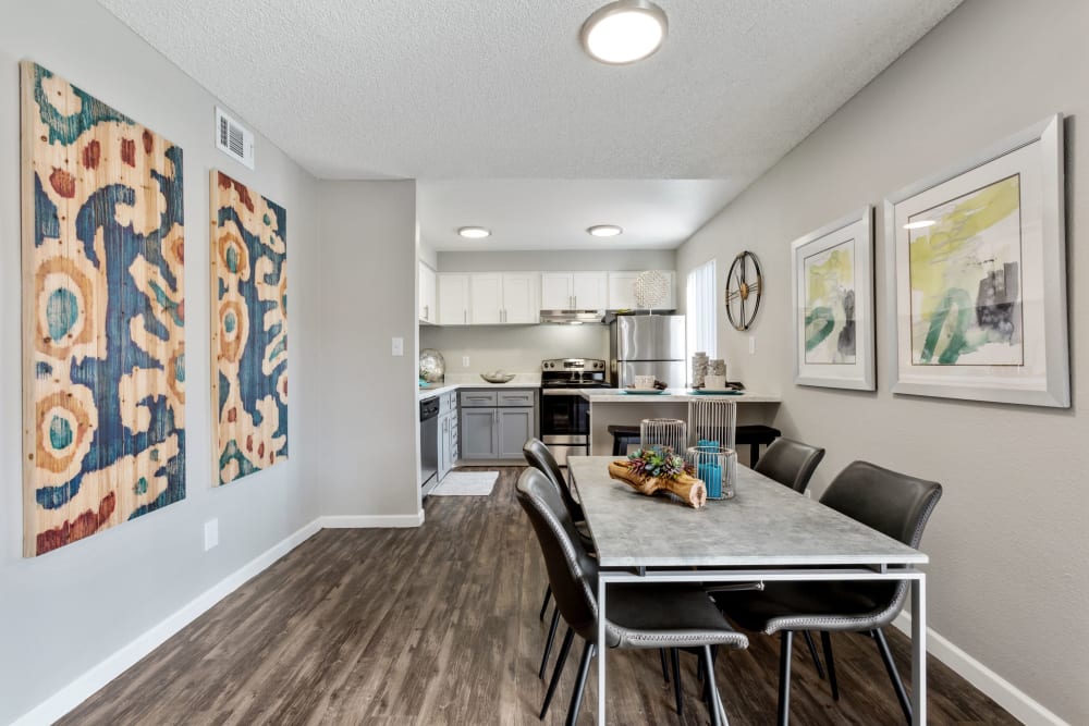 Dining area at 505 West Apartment Homes in Tempe, Arizona