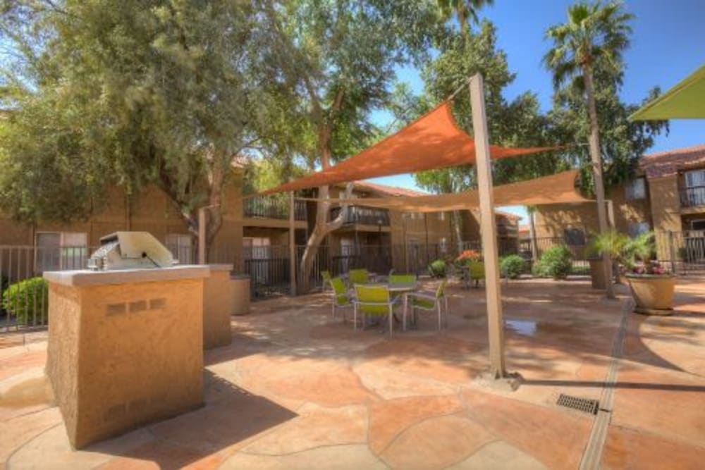 Patio with table and chairs at 505 West Apartment Homes in Tempe, Arizona
