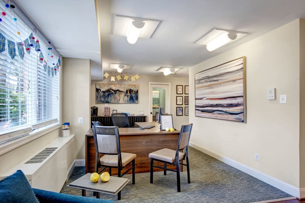 Reservation area at Braddock Lee Apartments in Alexandria, Virginia