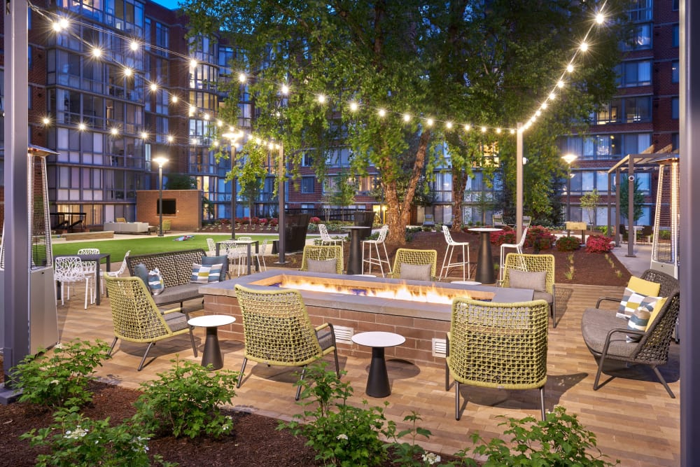 Fire pit area at Meridian at Courthouse Commons