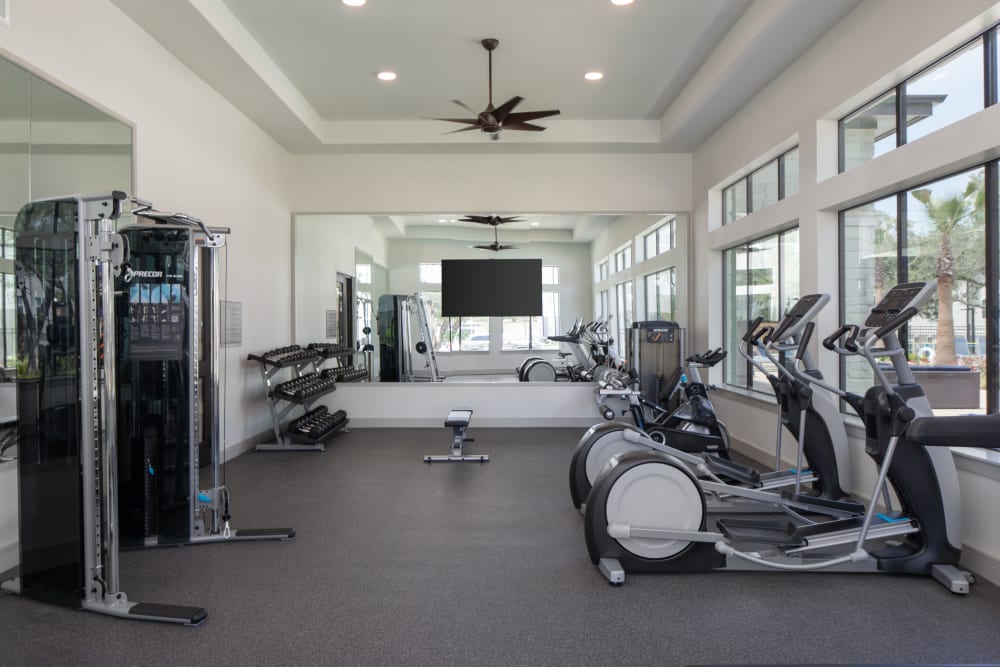 Fitness center at Linden at The Rim in San Antonio, Texas