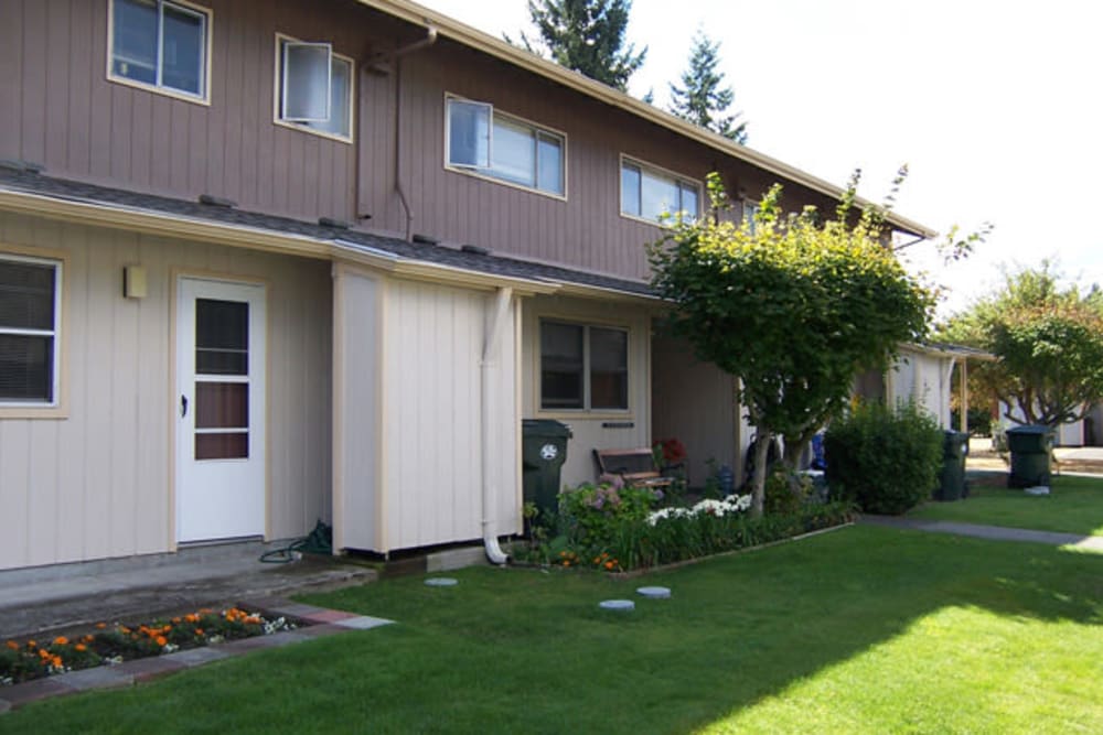 Exterior view of homes and landscaping at Hillside in Joint Base Lewis-McChord, Washington